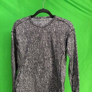 Med Long Sleeve Lululemon Shirt- white and black with thumb holes - Size 6